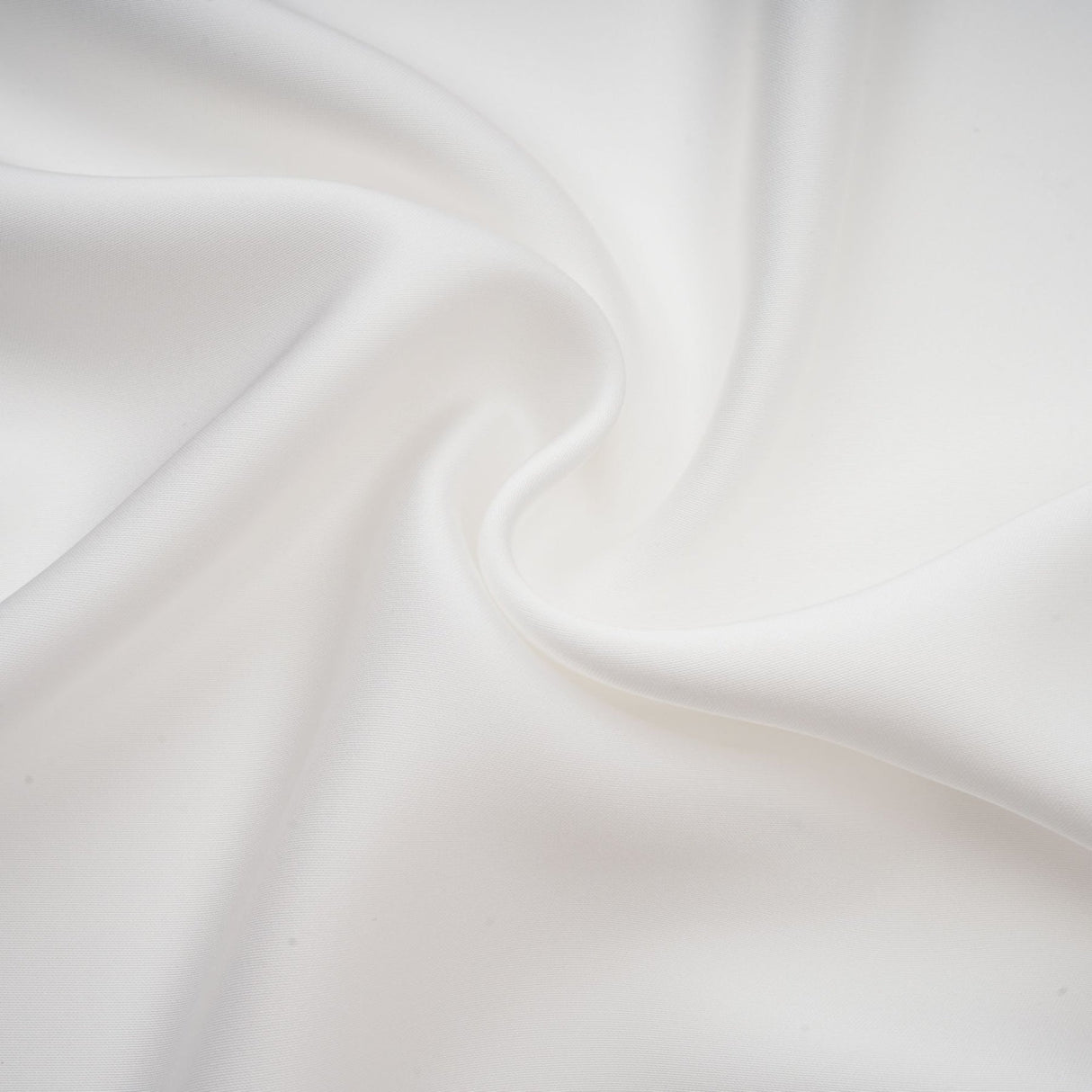 Mary White & Black Contrast Maxi Dress with V - Neck and Puff Sleeves