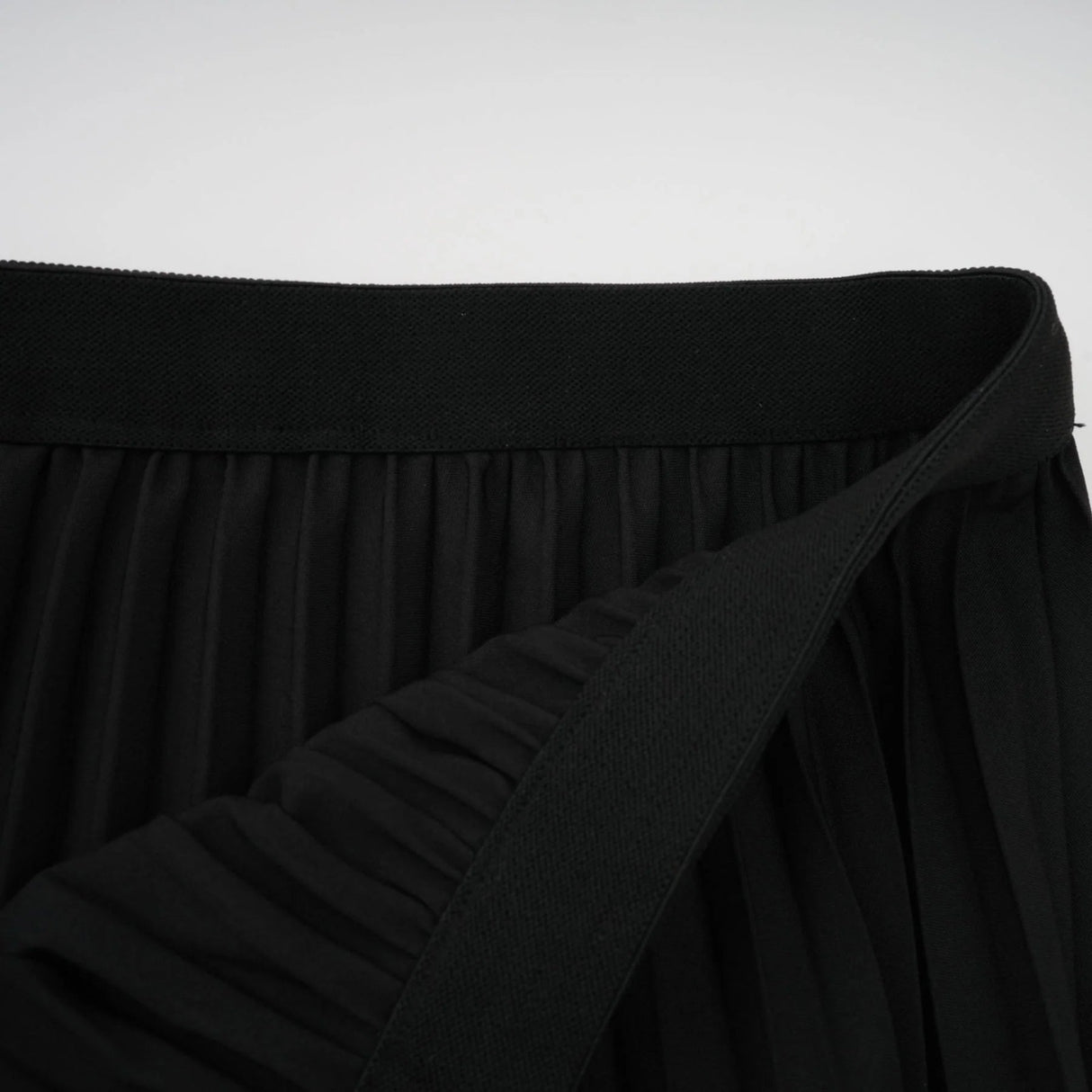 Melanie Top & Skirt Set - Black & Gold Gilded Cape Design