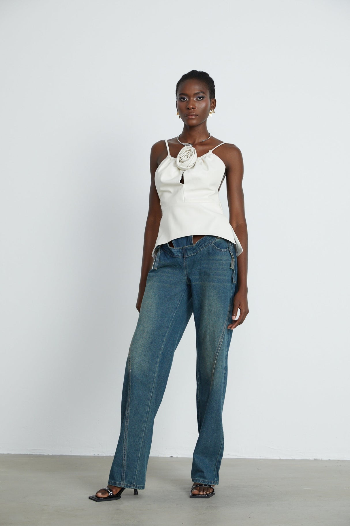 Meredith Floral Top White Leather Feel Applique & Zip