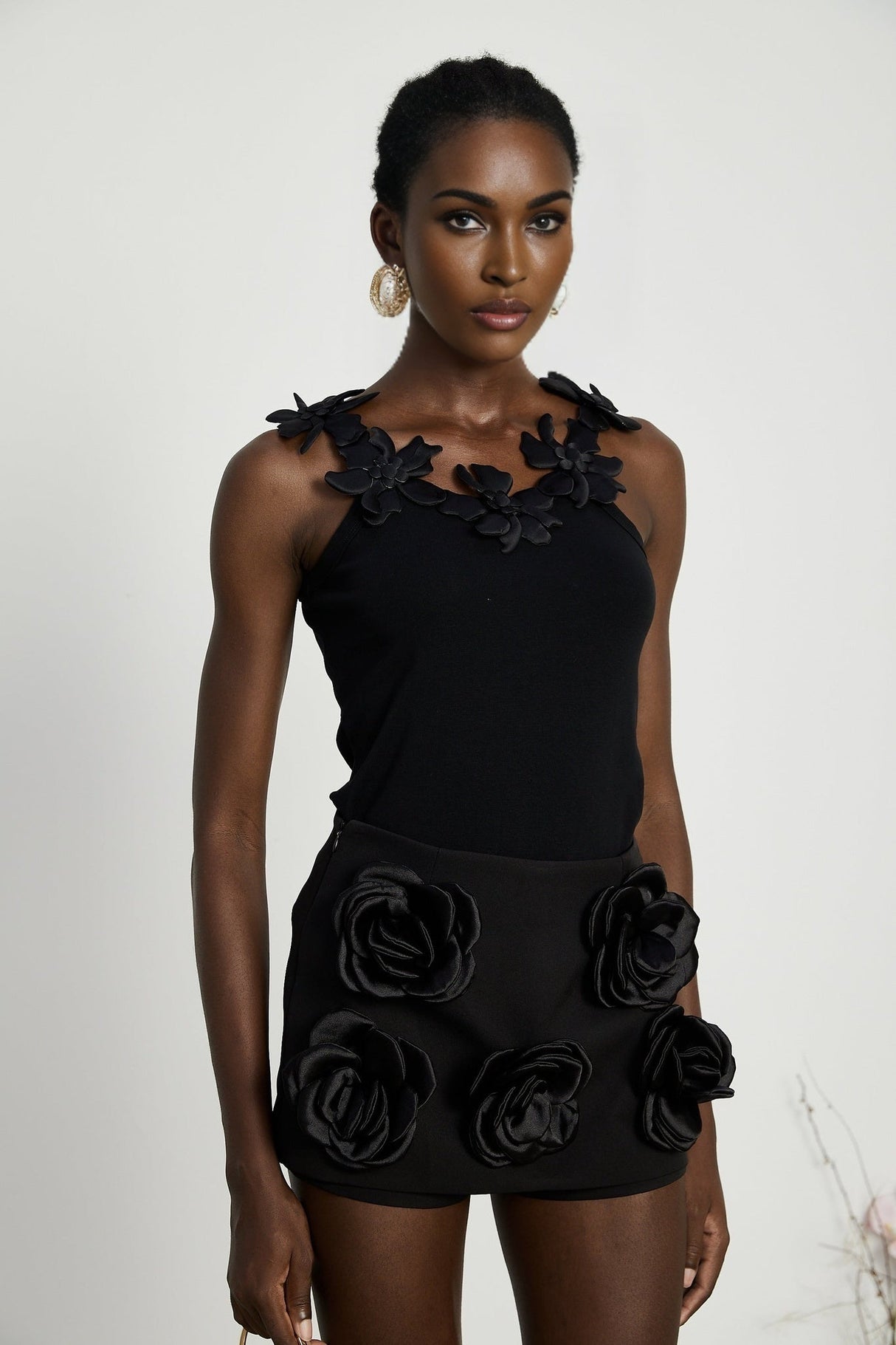 Nalini Black Thigh - Length Shorts With 3D Floral Appliqués