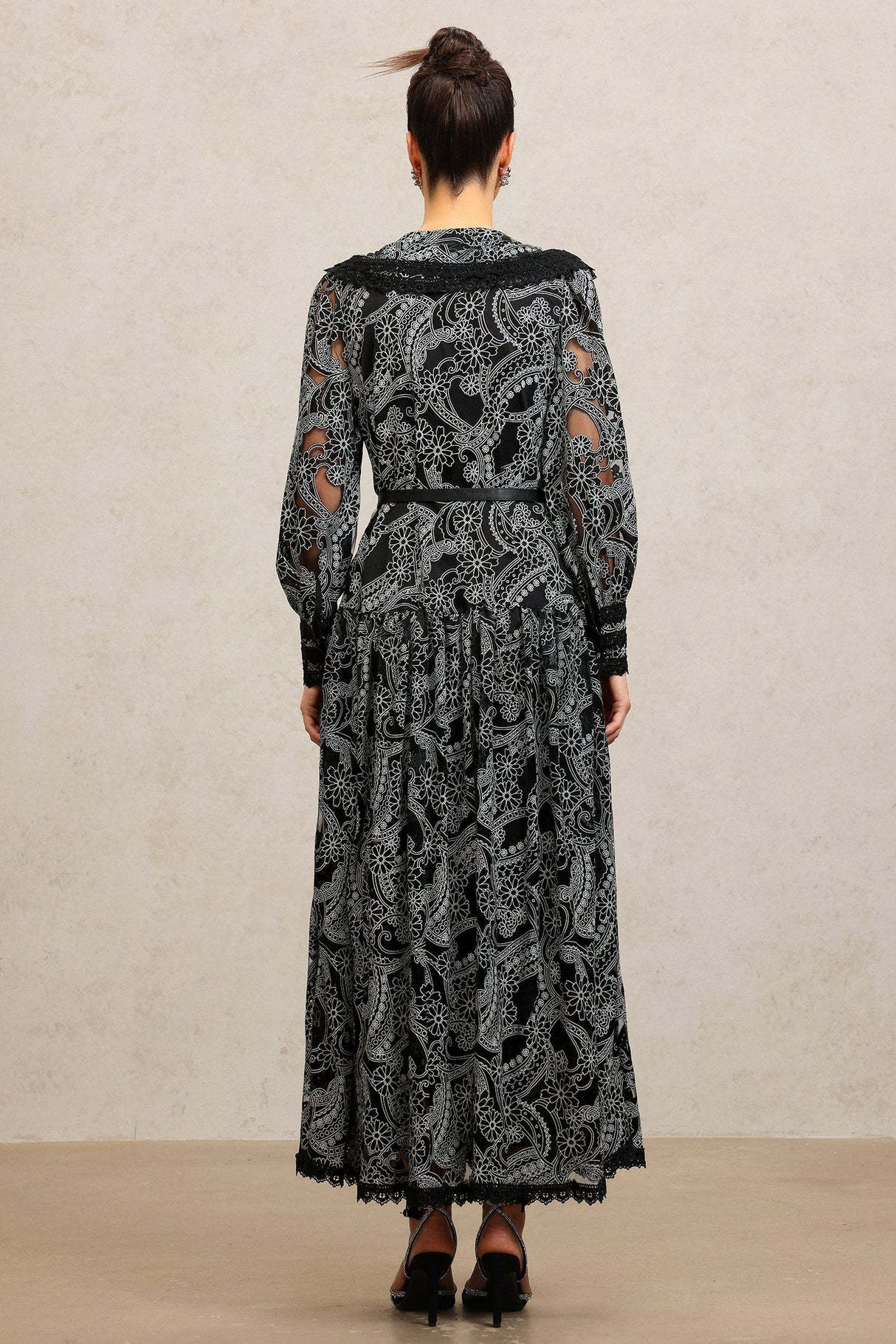 Natalina Black Lace Maxi Dress V-Neck Long Sleeve Formal Evening Events Fitted Waist