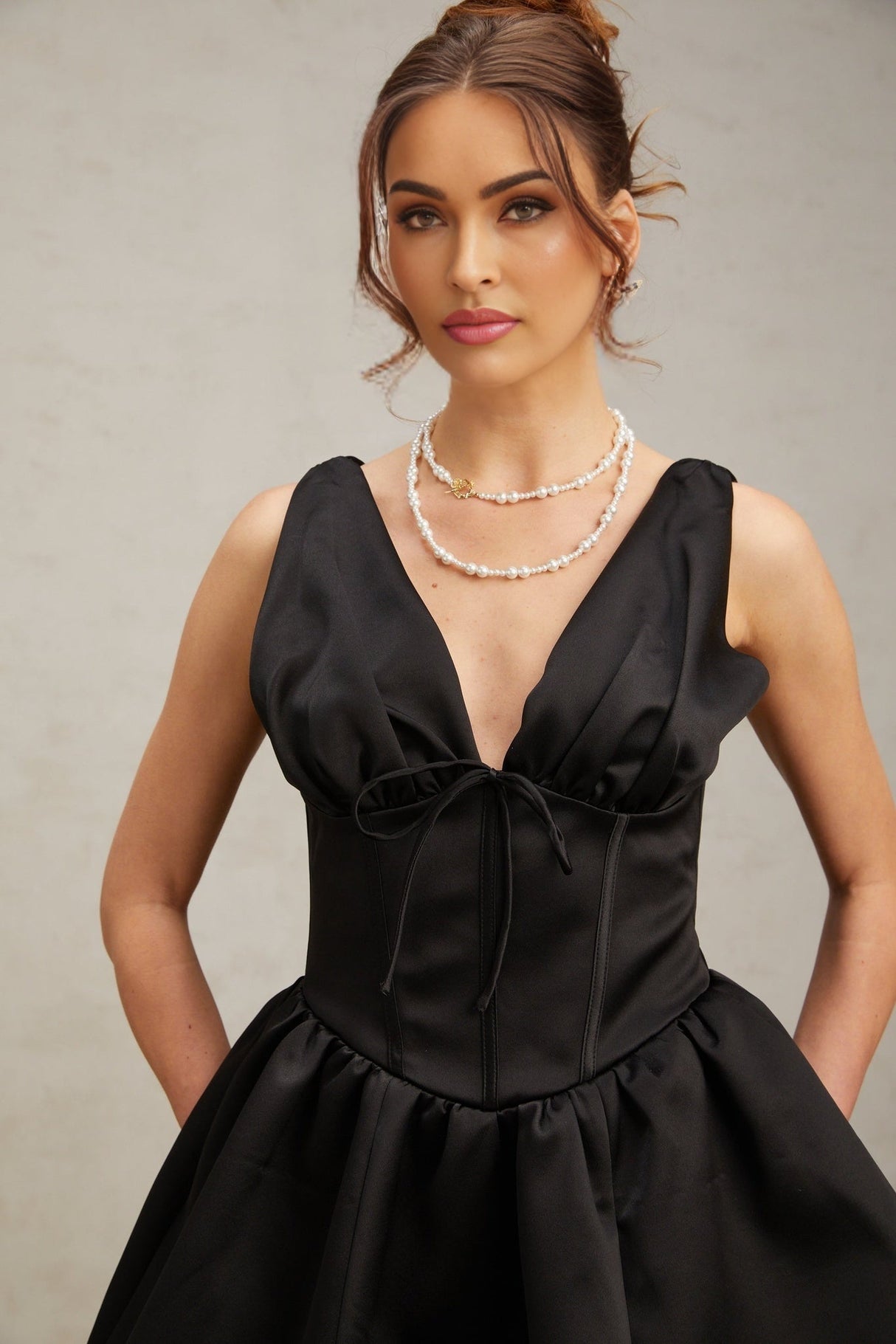 Nicole Mini Dress Black VNeck Bowknot Flared Pleated