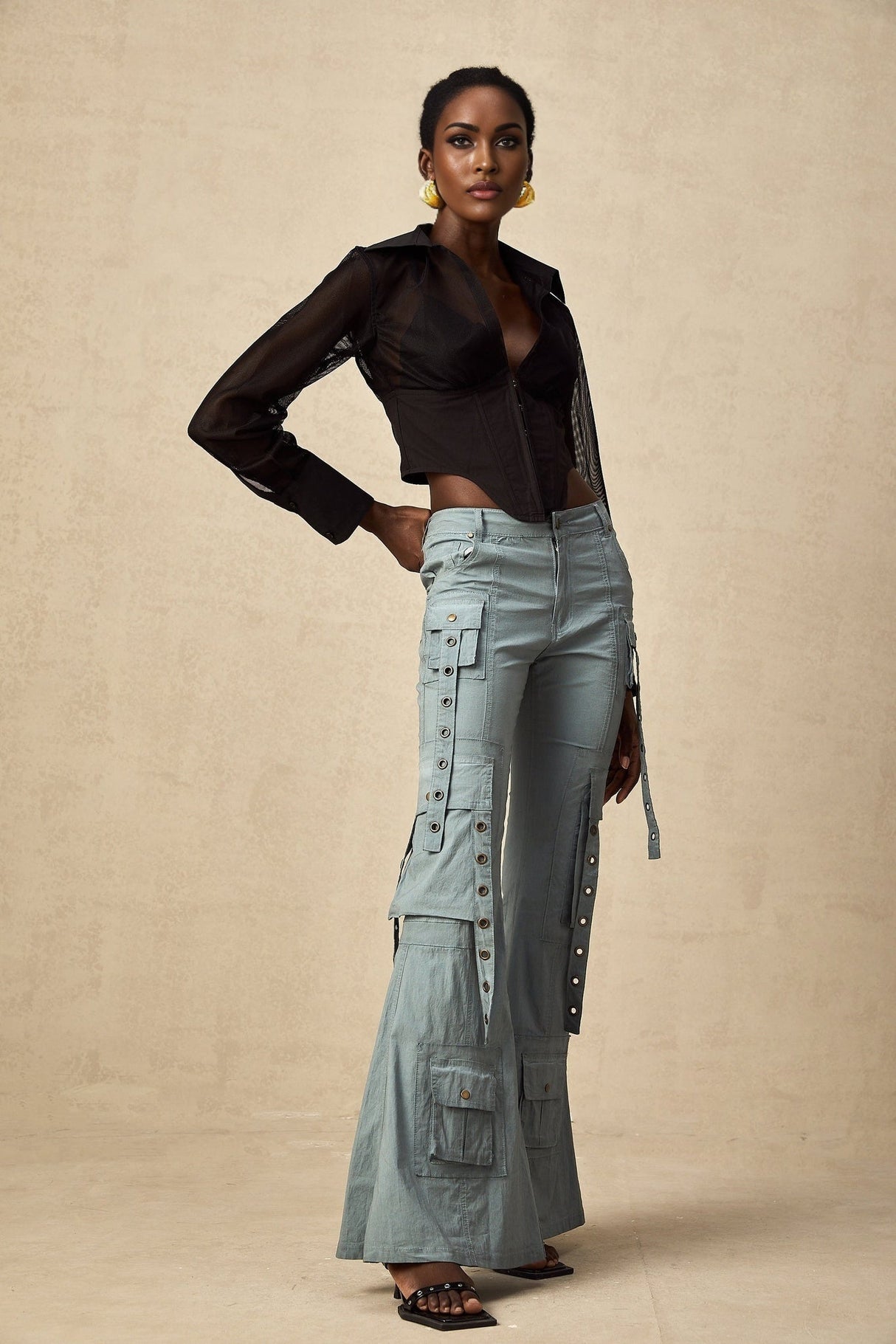 Ninetta Trousers High - Waisted Flared Cargo & Pocket Design