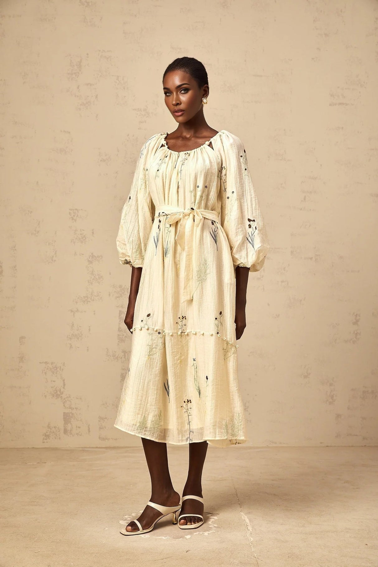Nives Midi Dress Beige Flower Embroidered & Beaded Calf - Length