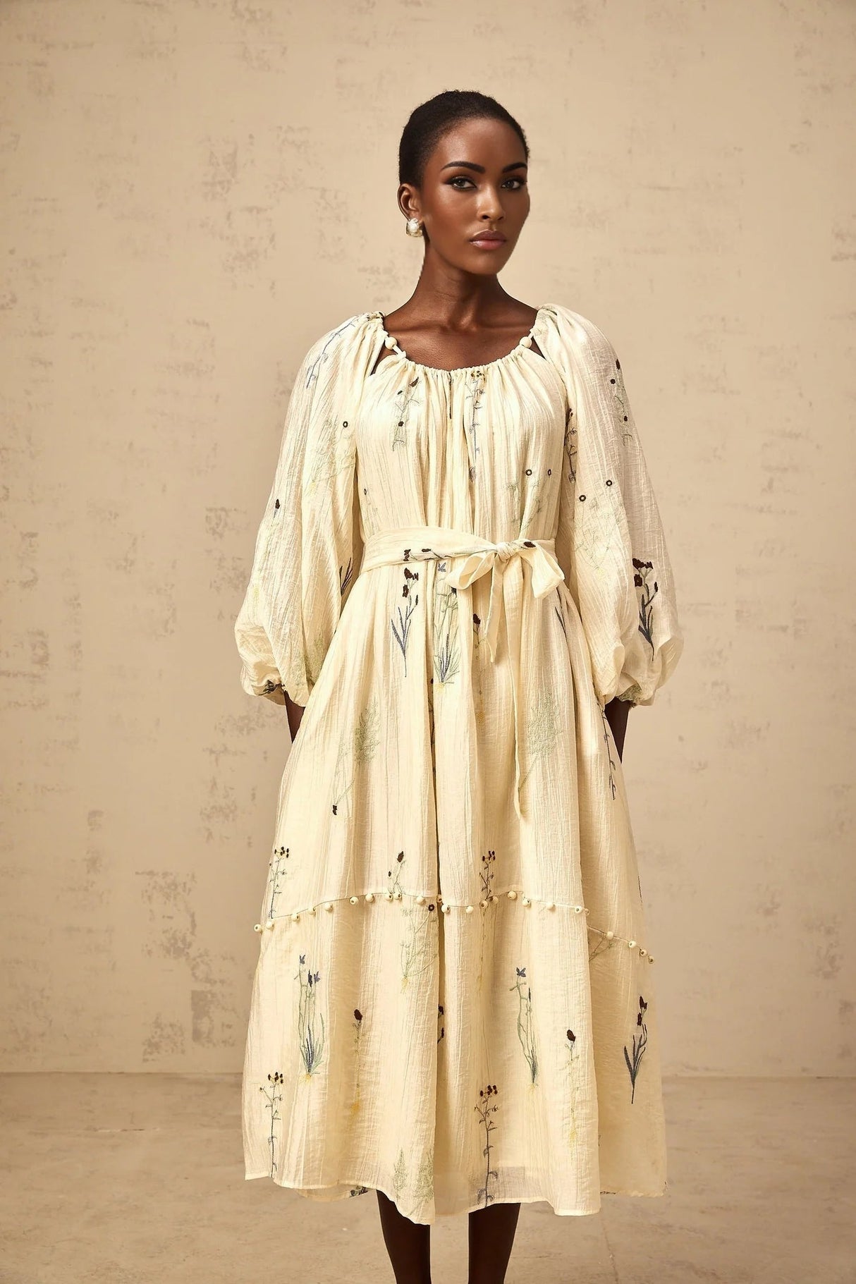 Nives Midi Dress Beige Flower Embroidered & Beaded Calf - Length