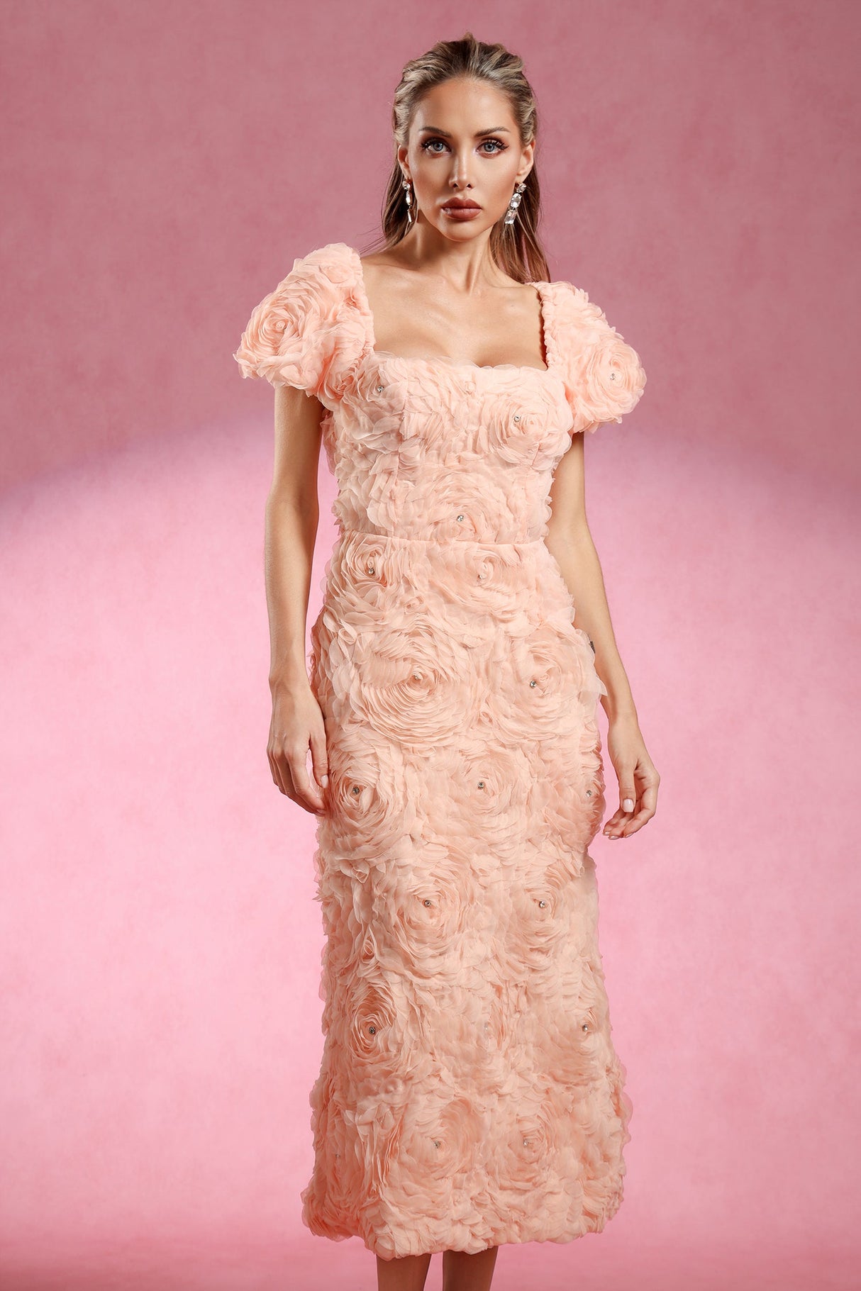Ornella Peach Floral Roses Dress Squared Neckline Puff Sleeves Elegant Feminine Garden Party Evening Events