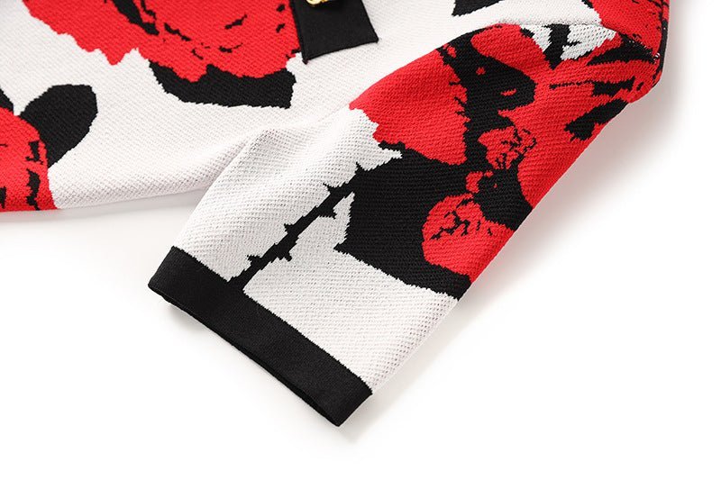 Paola Top – Short Sleeve Boxy Fit – Floral Pattern – Gold Button Detail – Decorative Pockets – Textured Knit Fabric – Casual Style