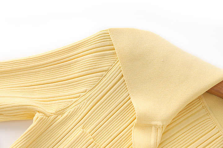 Piera Maxi Dress - Flattering Fit - Retro Collared Design - Lightweight Ribbed Knit - Versatile Styling - Trendy Flared Sleeve