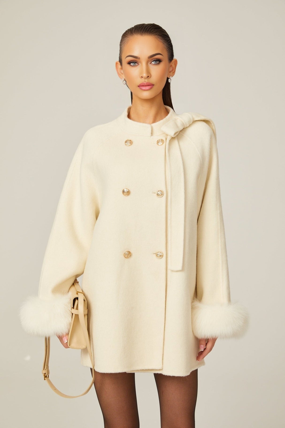 Raffaela Coat White Wool Fur Bowknot & Faux Fur