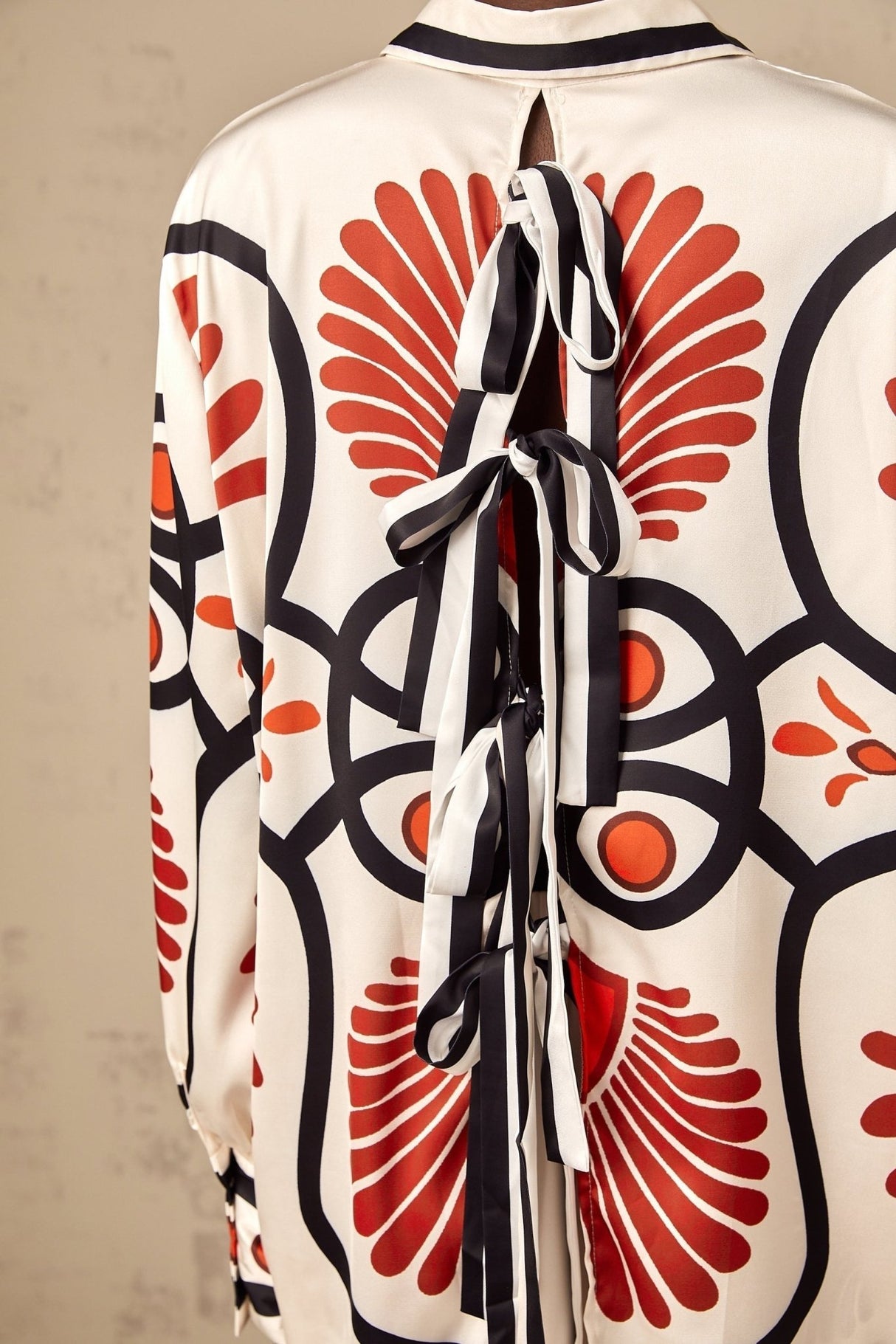 Rinata Shirt & Trousers White Multicolor Graphic Print Set