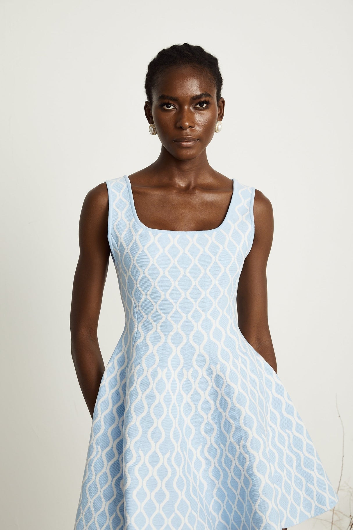 Sandra Mini Dress Blue & White Jacquard Sleeveless Flair