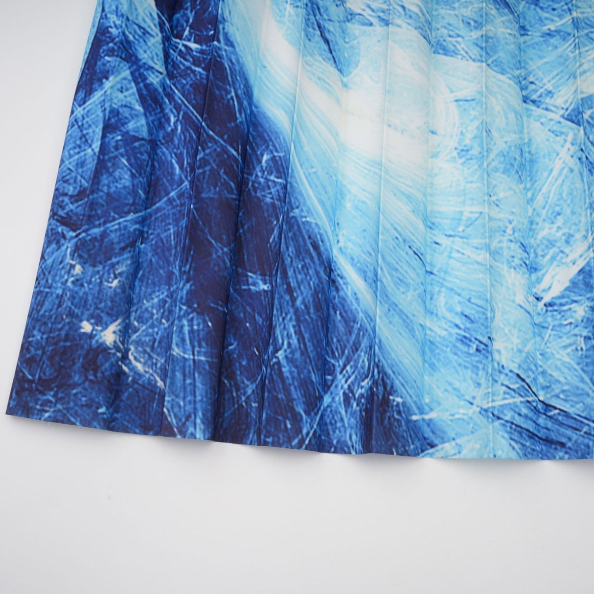 Savina Top & Dress Blue Pattern Creased Cape Matching Set