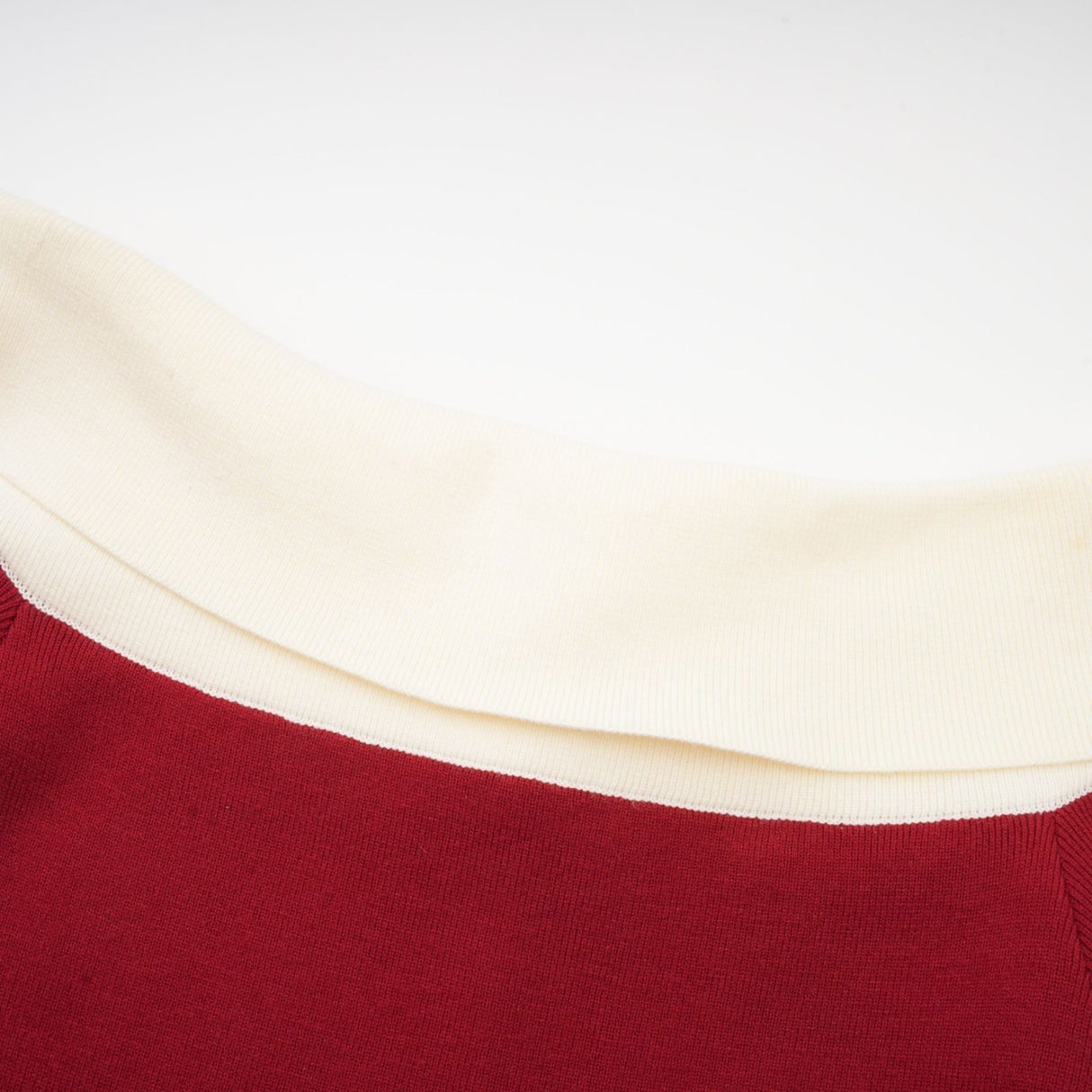 Shayla Midi Dress Red & White Knit Off Shoulder Pen 