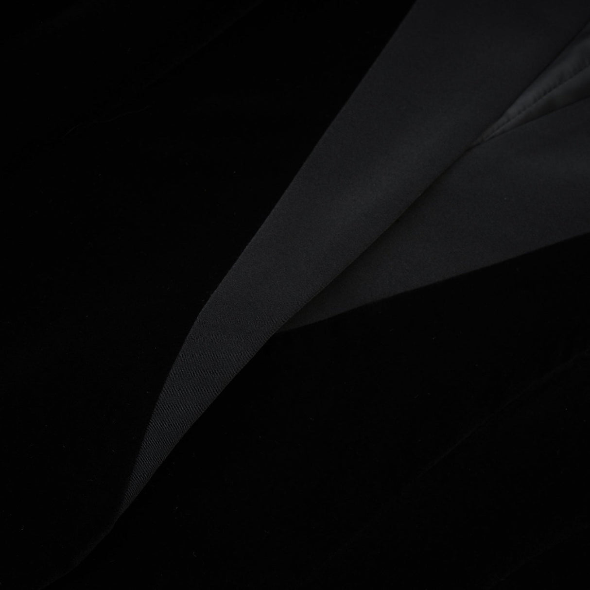 Silvana Jacket Black Panelled VNeck Waist Tightened