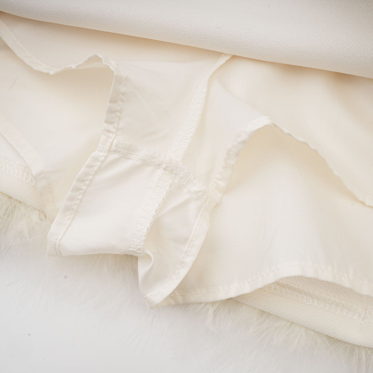 Simonetta Blazer & Skirt Feather Hem White Blazer