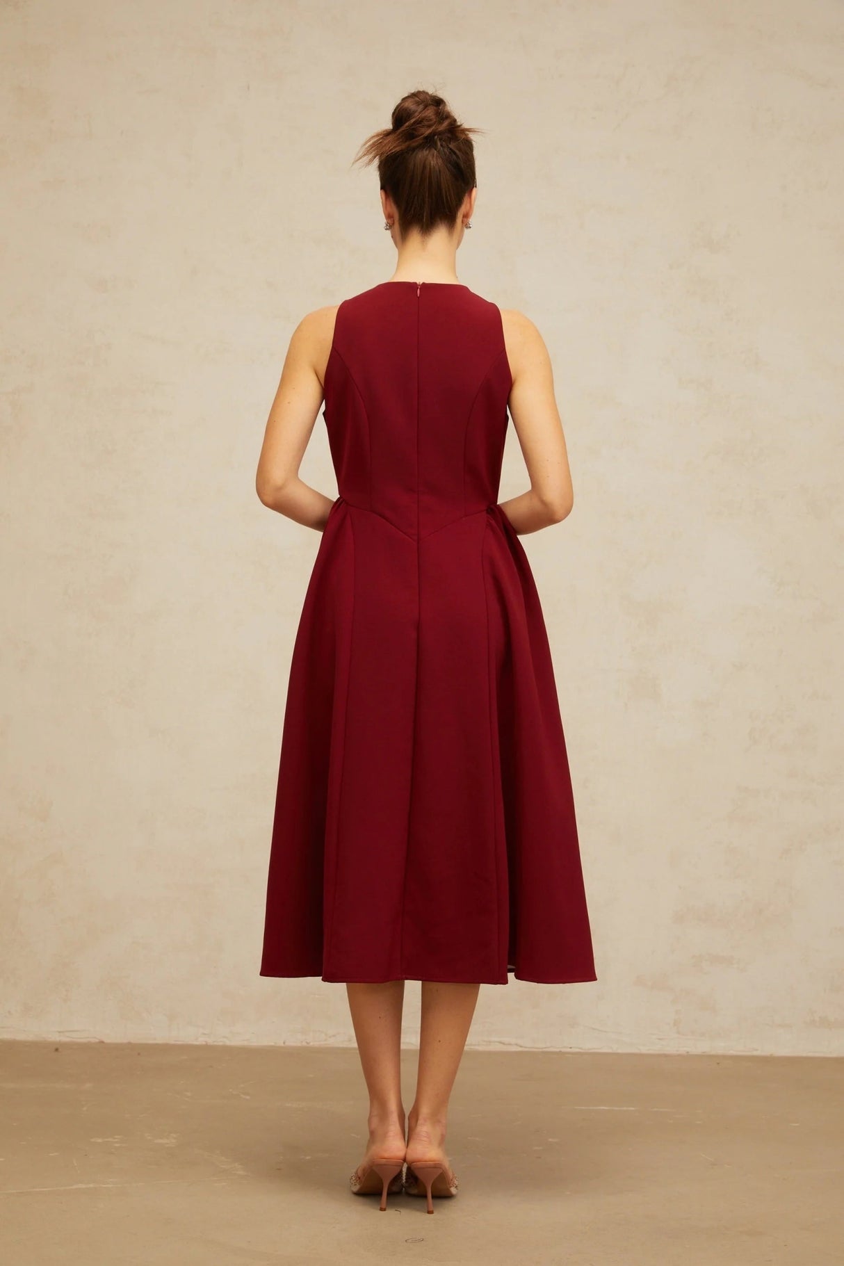 Tatiana Midi Dress Rich Red Flower - Motif Pleated & Adorned