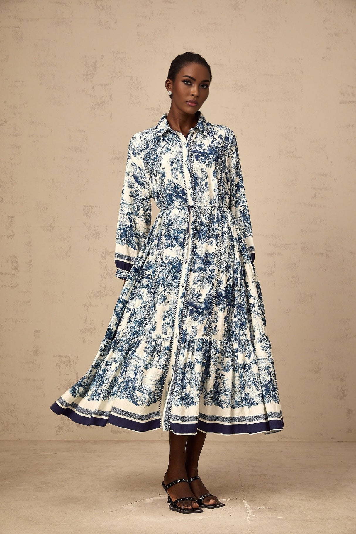 Tenley Midi Dress Graphic Print Blue & White Tied Waist Pleated