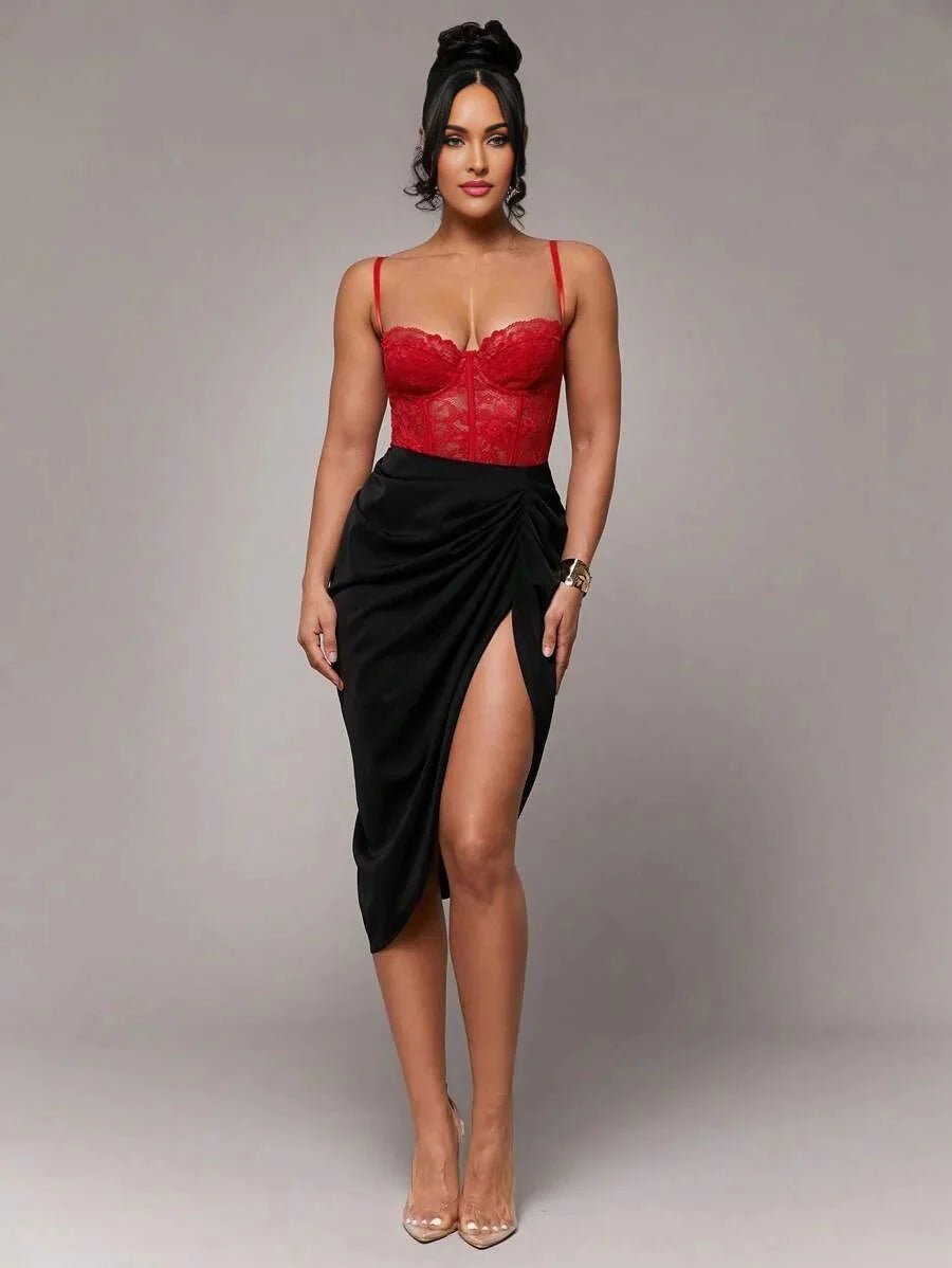 Teresina Bodysuit - **slim Fit** - Backless, Contrast Lace - **long Sleeve Length** - **medium Stretch Fabric Elasticity** - Premium Quality