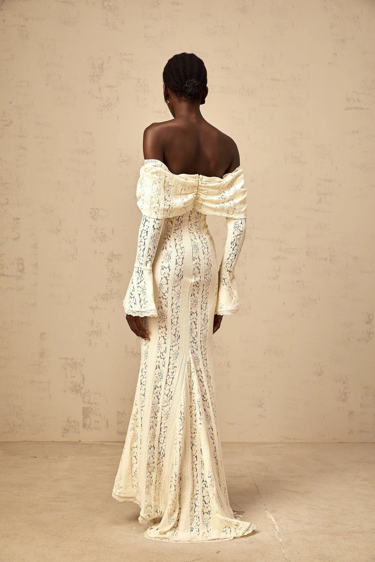 Tonia Maxi Dress Floral Lace Train Design in Neutrals