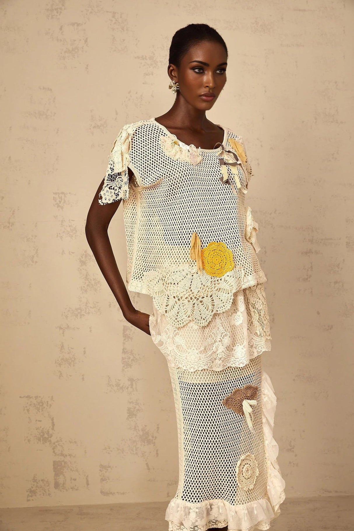 Trinity Top Floral - Lace Cut - Out Bow Detailing Yellow & Neutrals