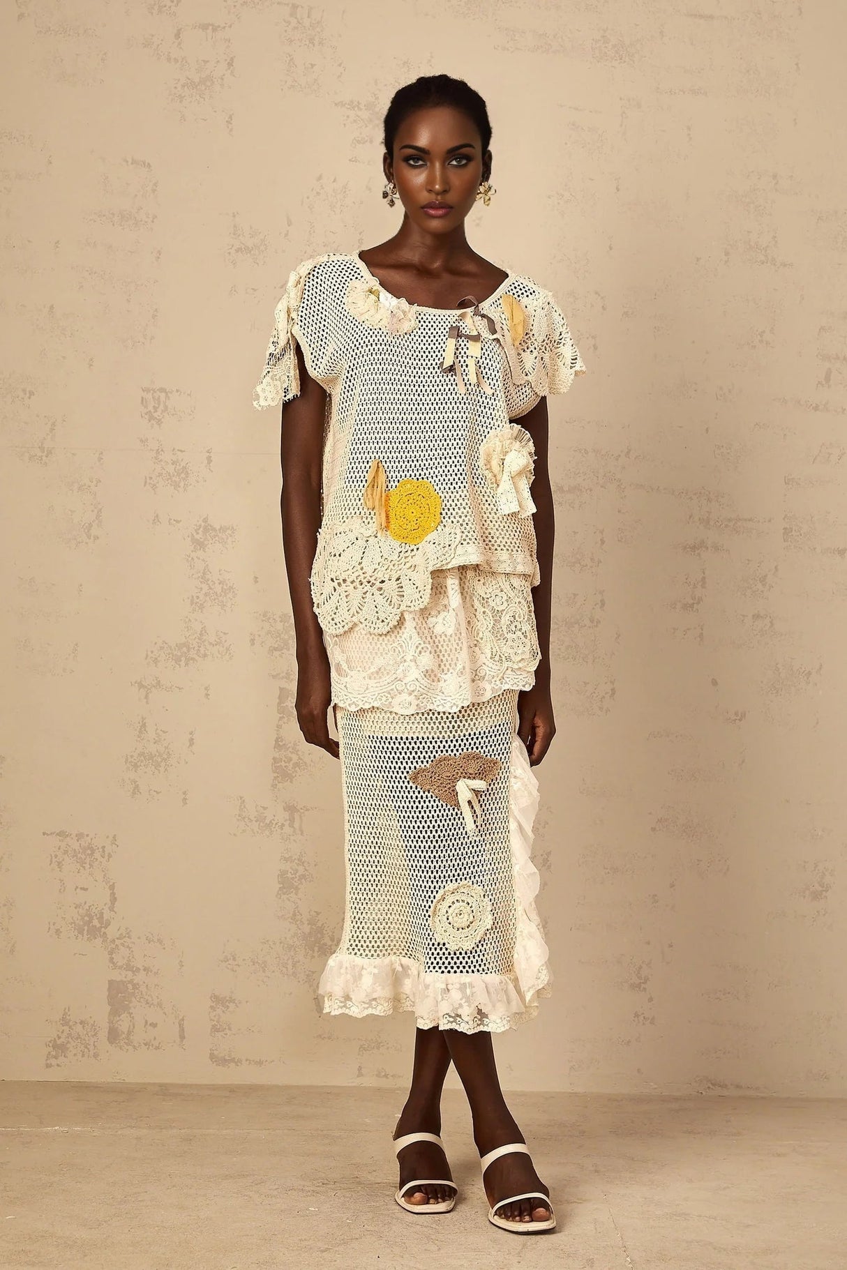 Trinity Top Floral - Lace Cut - Out Bow Detailing Yellow & Neutrals