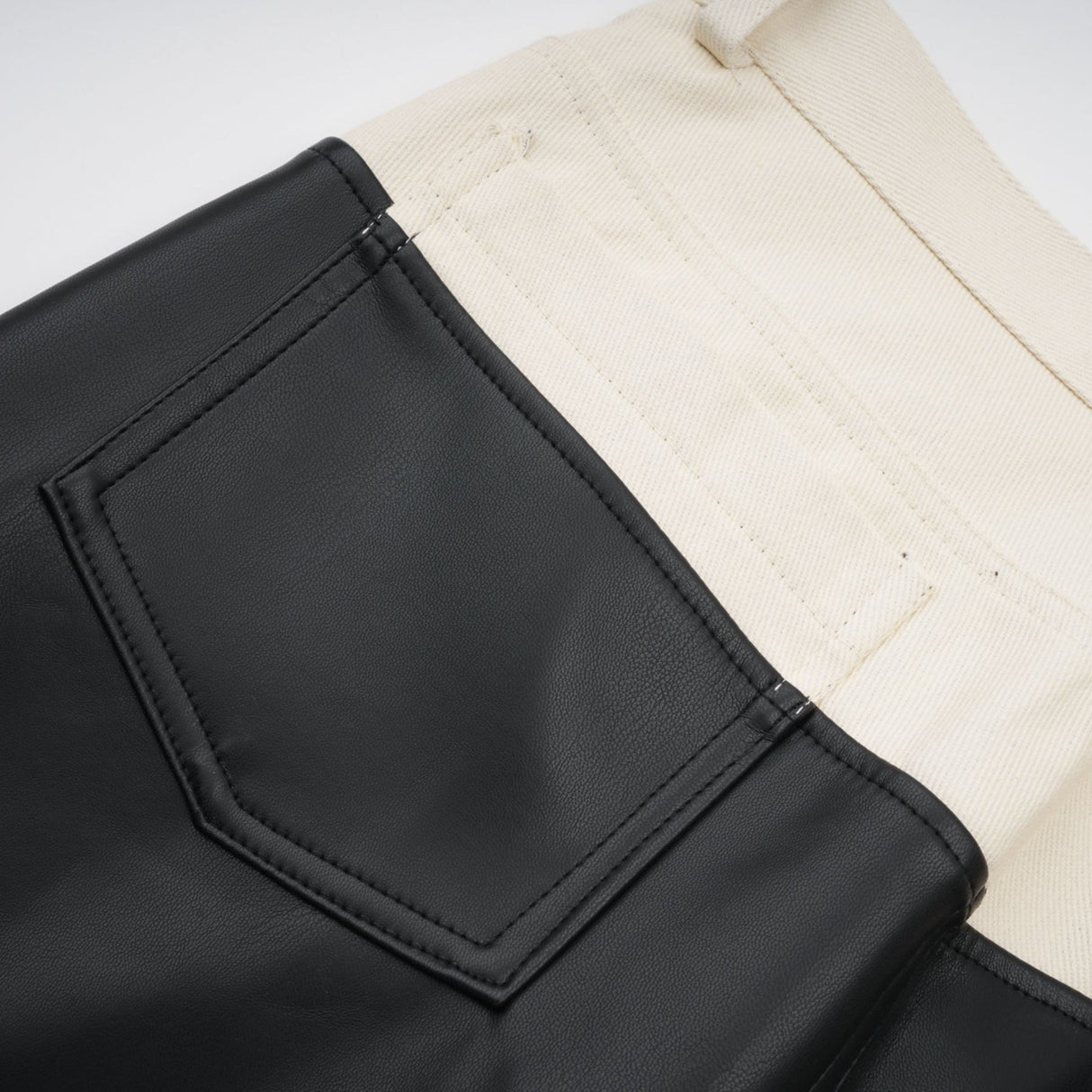 Valentina Trousers Black Contrast - Color Chic Wide Leg