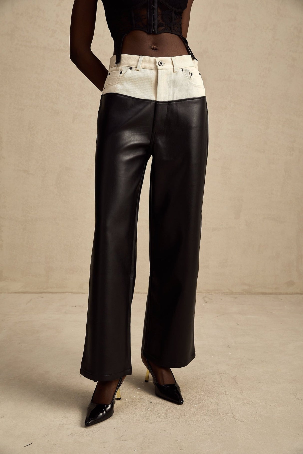 Valentina Trousers Black Contrast - Color Chic Wide Leg