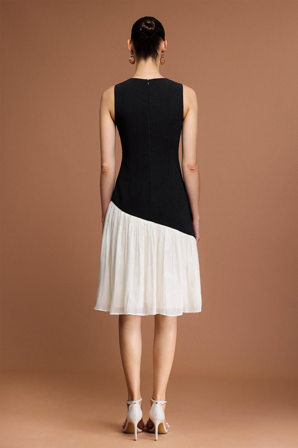 Valeria Black Floral Embellished Asymmetric Dress