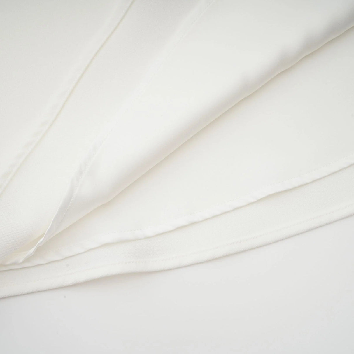 Valeria Midi Dress White Faux - Flower Square - Neck