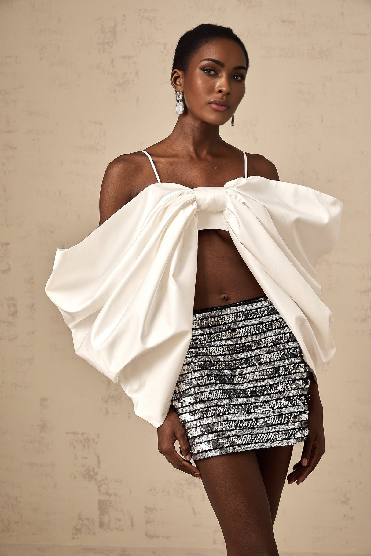 Valeria Top White Bow Scoopback Bowknot Cropped Zip