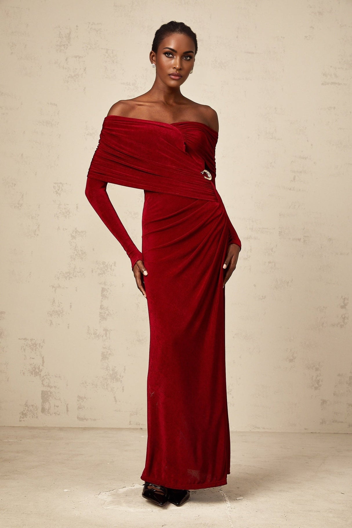 Vincenzina Maxi Dress - Elegant Off - Shoulder Red Velvet with Fashionable Ruched Detail & Buckle Accent