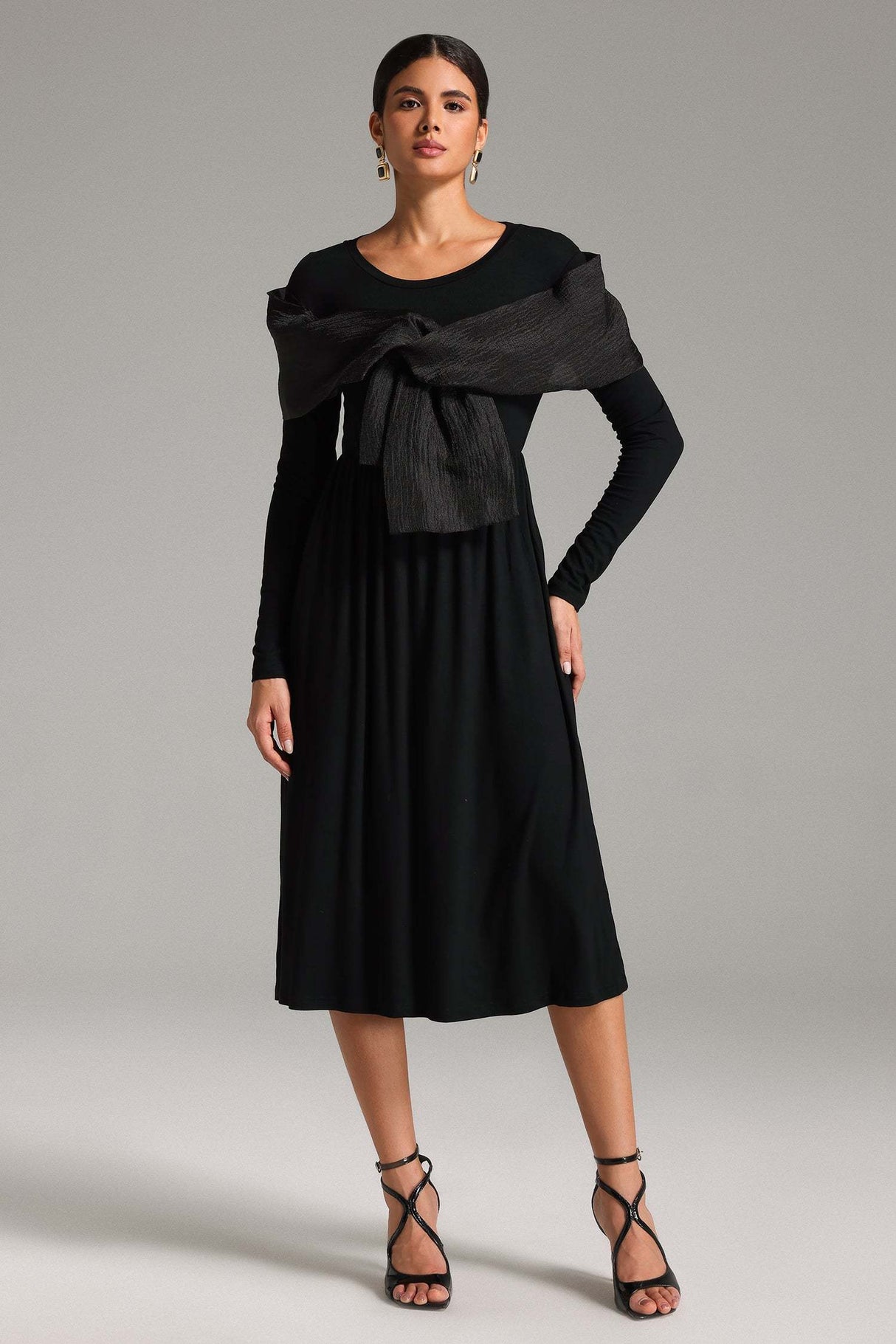 Violetta Black Elegant Versatile Dress Flattering Silhouette Graceful Neckline Long Sleeves Exquisite Detailing Lightweight Fabric Comfortable Luxurious Formal Casual Event