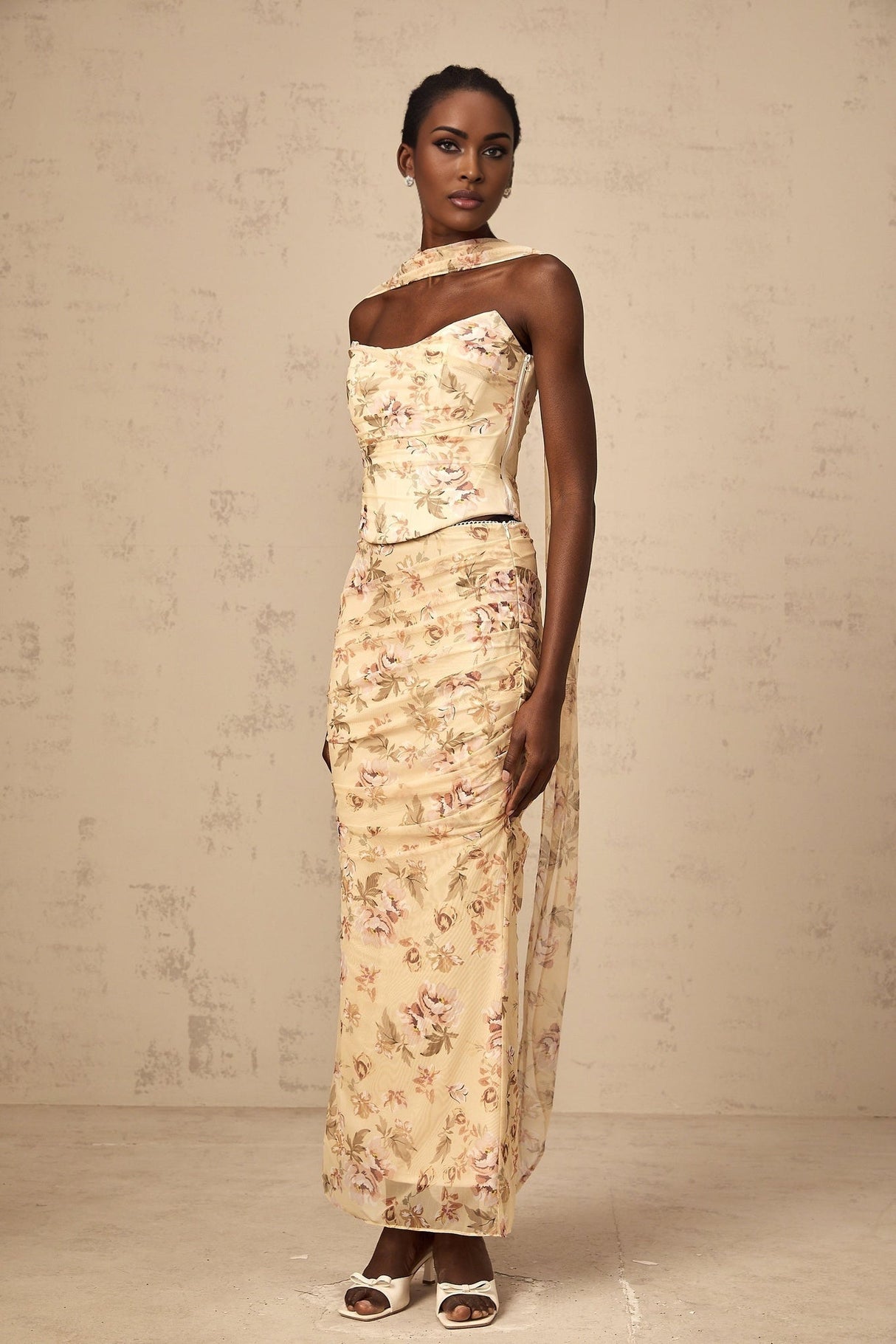 Virginia Skirt & Top Set Yellow Floral Print Fitted Ensemble