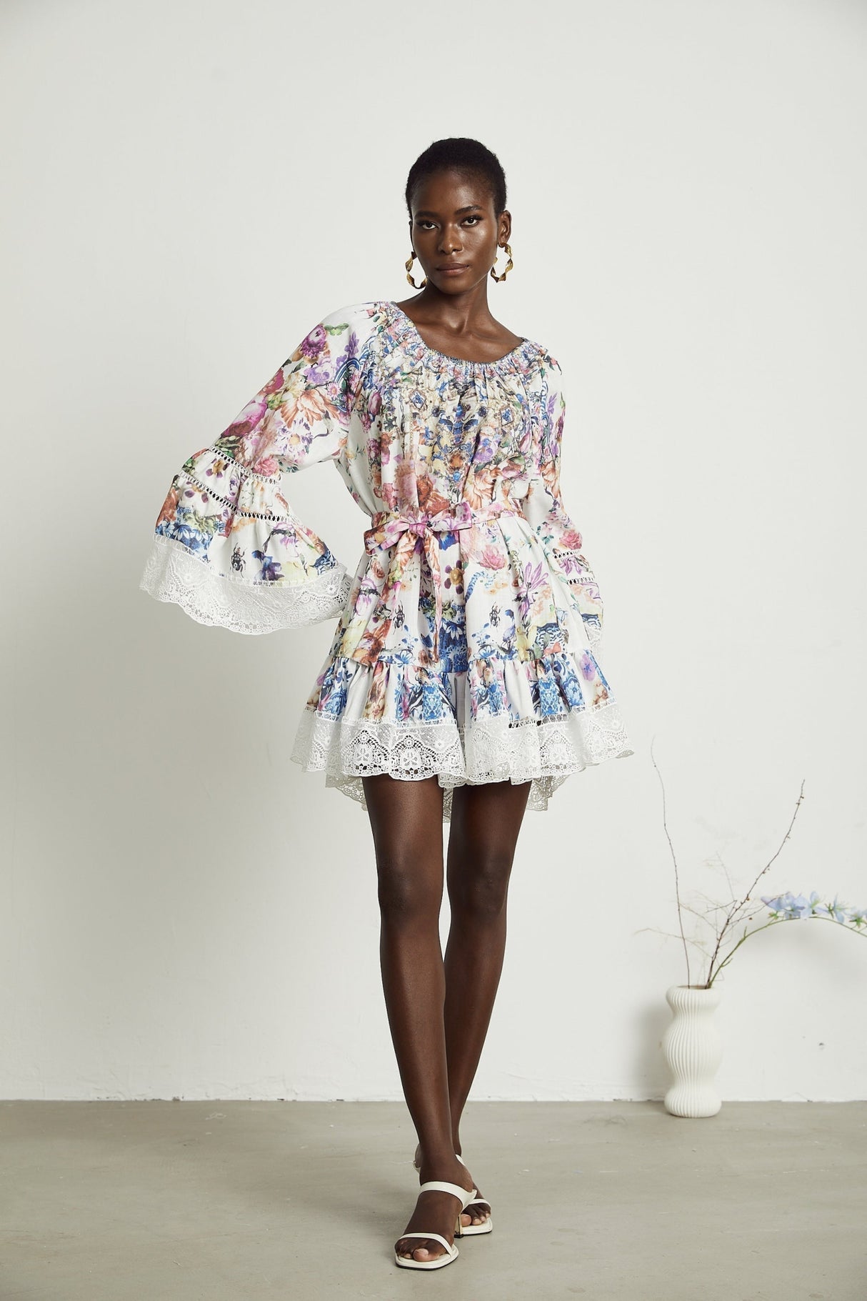 Vivian Mini Dress Lace Trim Flared Floral White & Multicolor