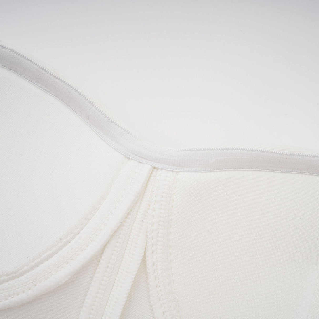 Willa Floral Maxi Dress - Classic White with Black Detailing - Sweetheart Neckline