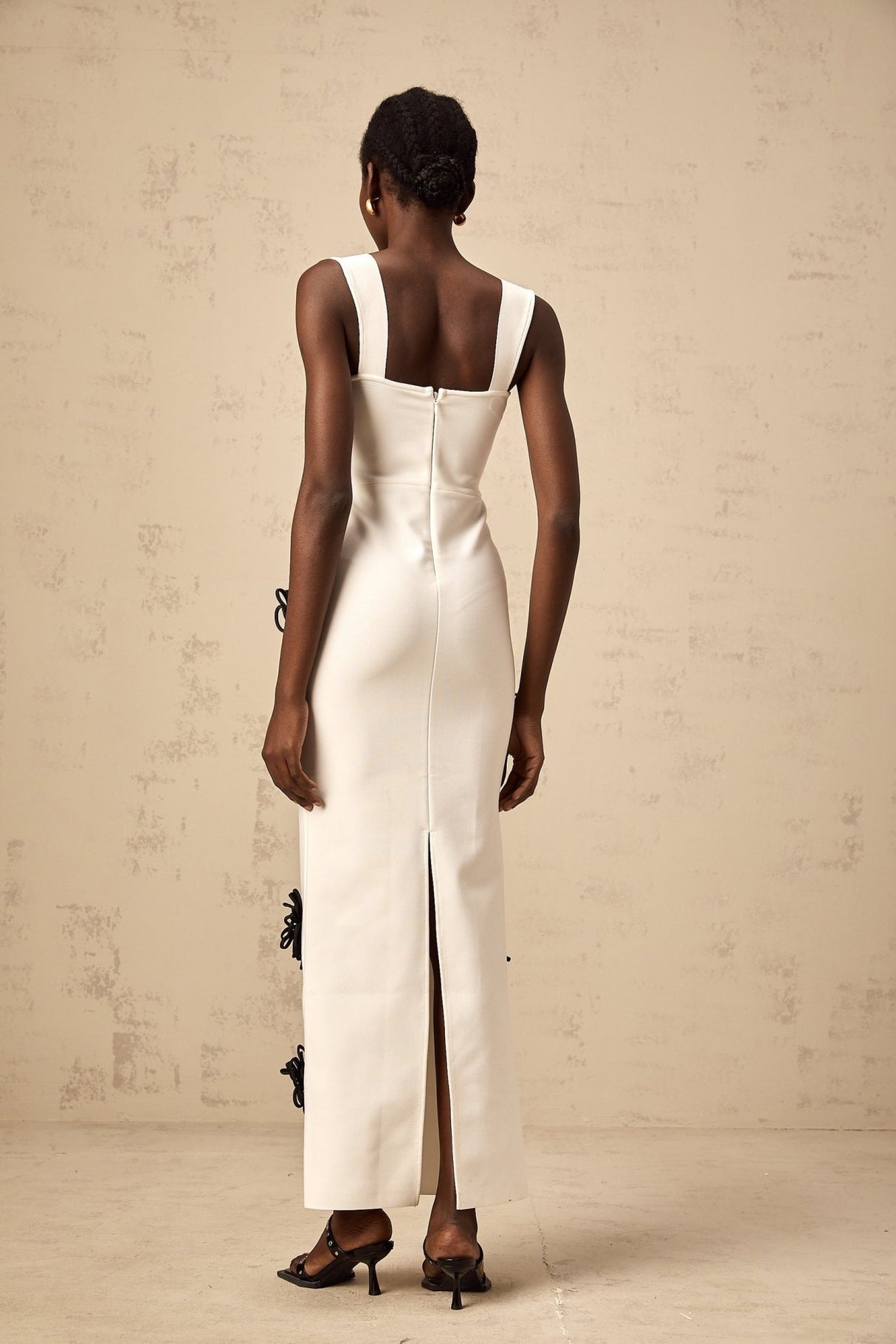 Willa Floral Maxi Dress - Classic White with Black Detailing - Sweetheart Neckline