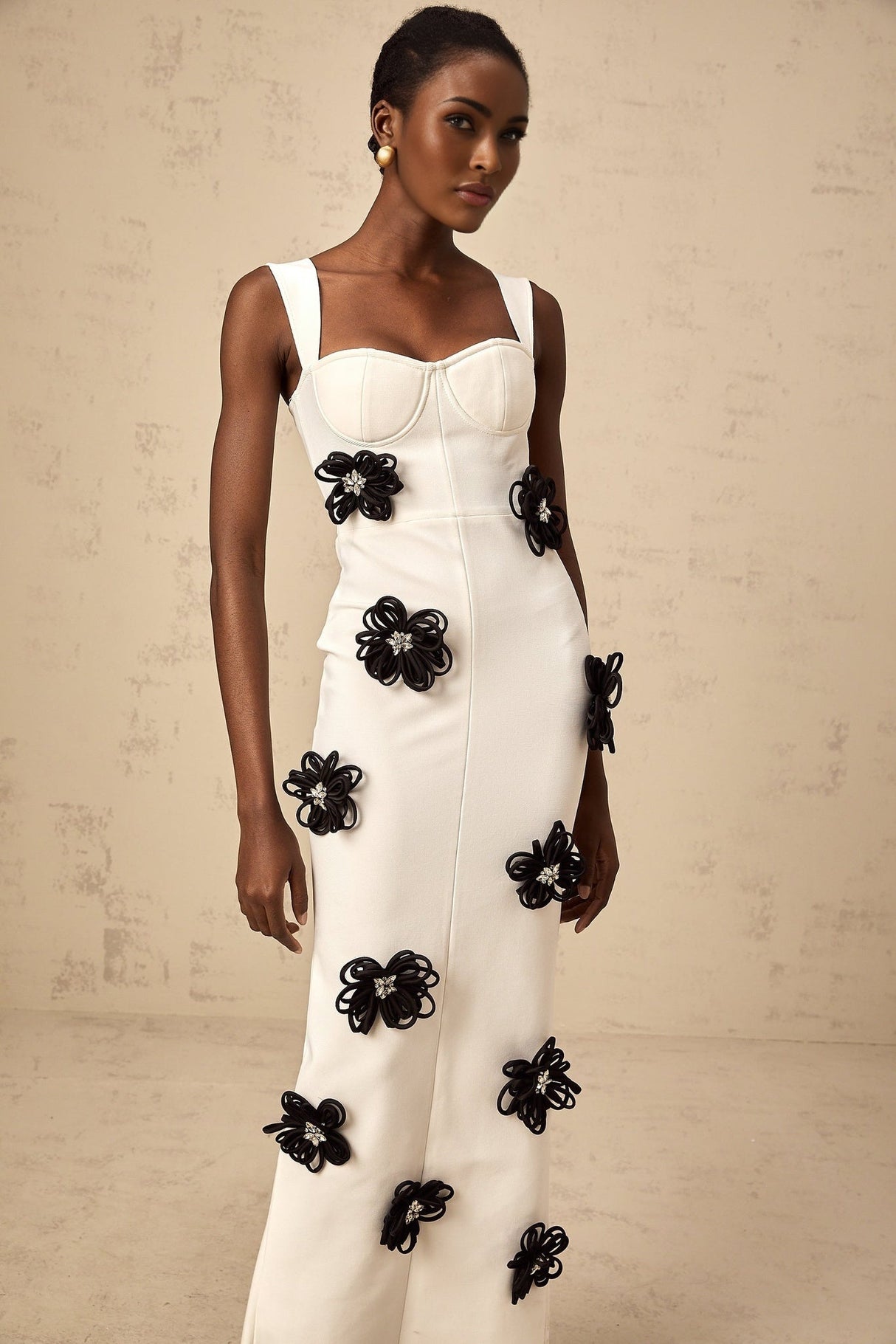 Willa Floral Maxi Dress - Classic White with Black Detailing - Sweetheart Neckline