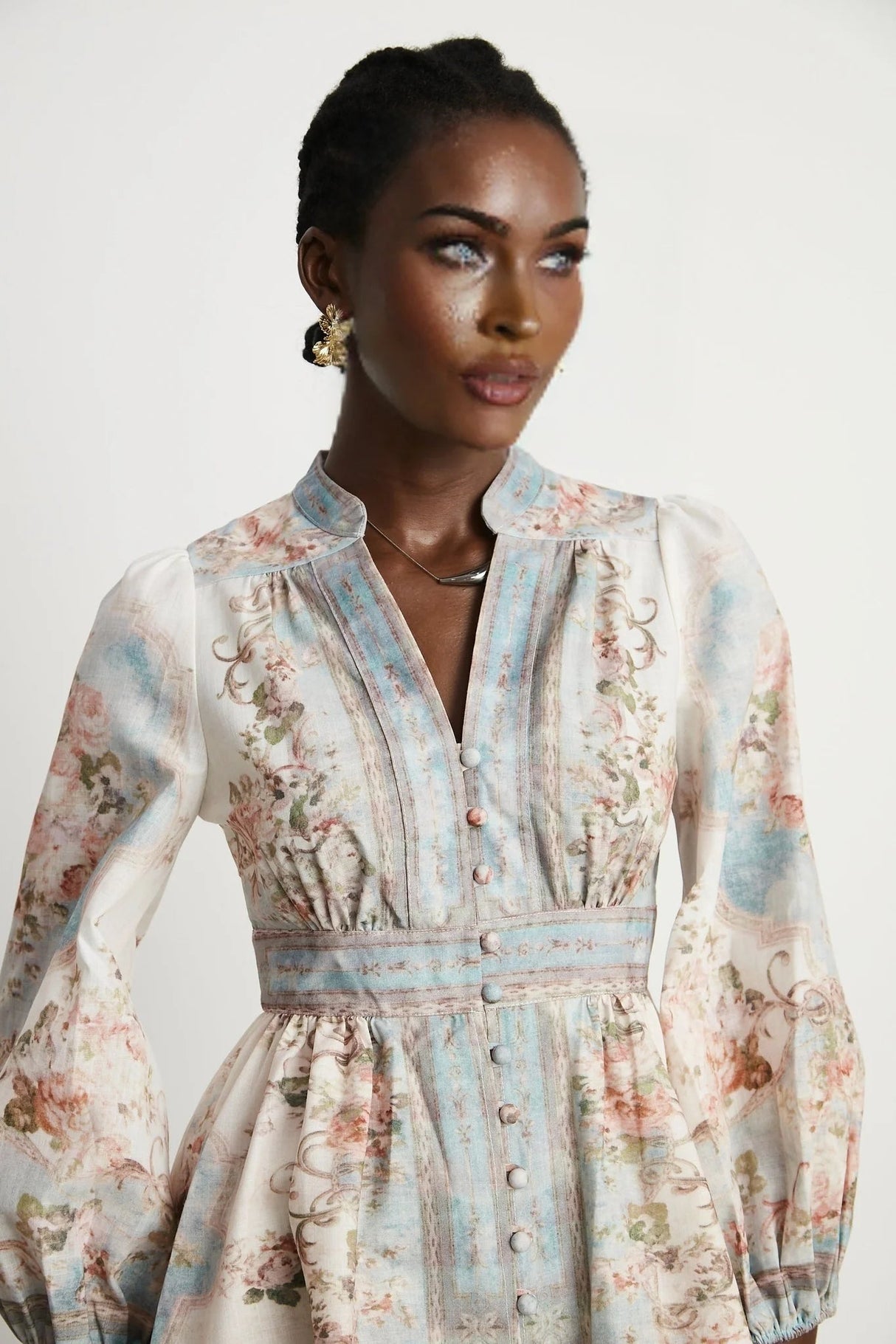 Willa Mini Dress Romantic Blue Floral V - Neck Mini - Length Button - Front