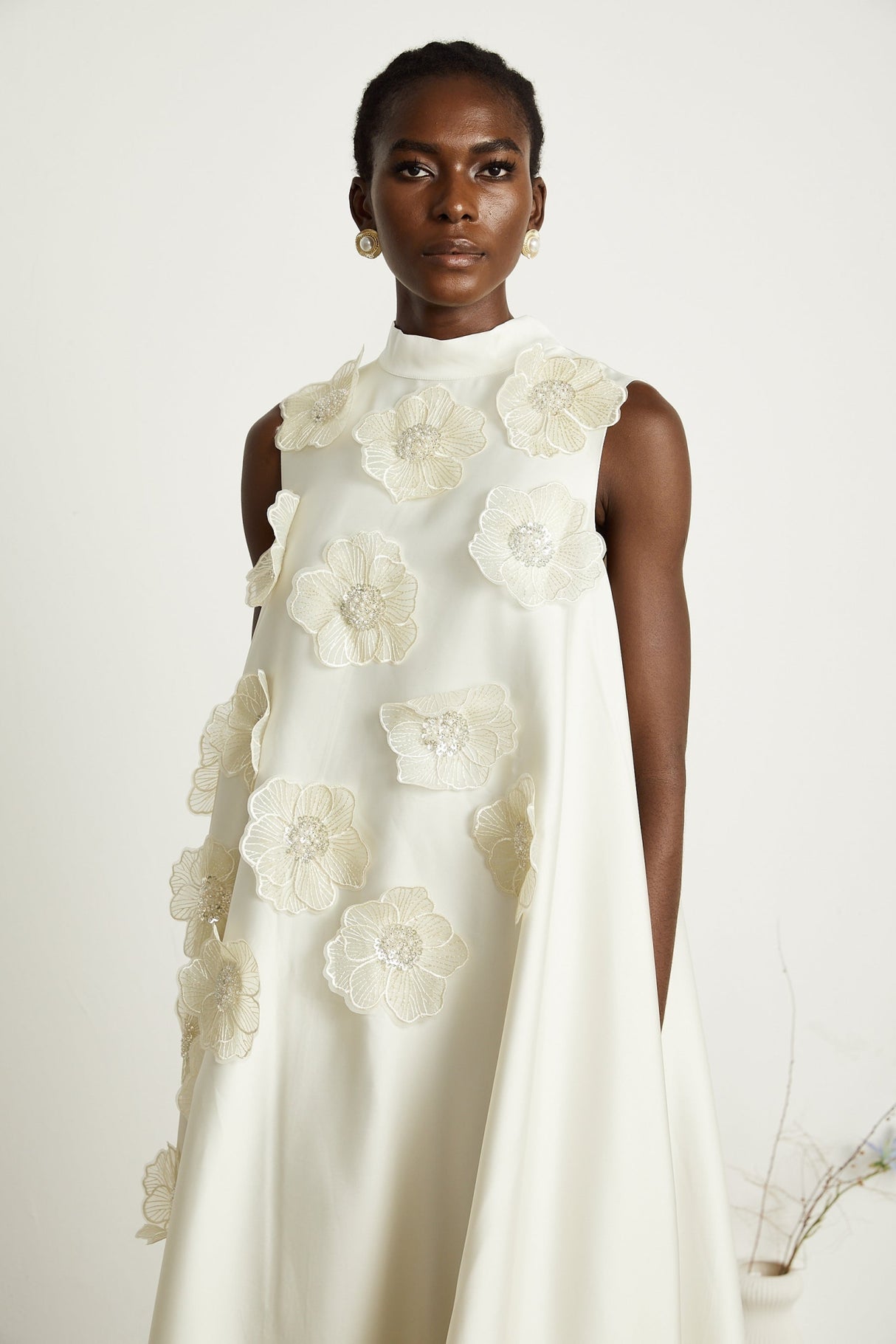 Zuri Floral Midi Dress Sleeveless Aline design with Beaded Appliqu in White