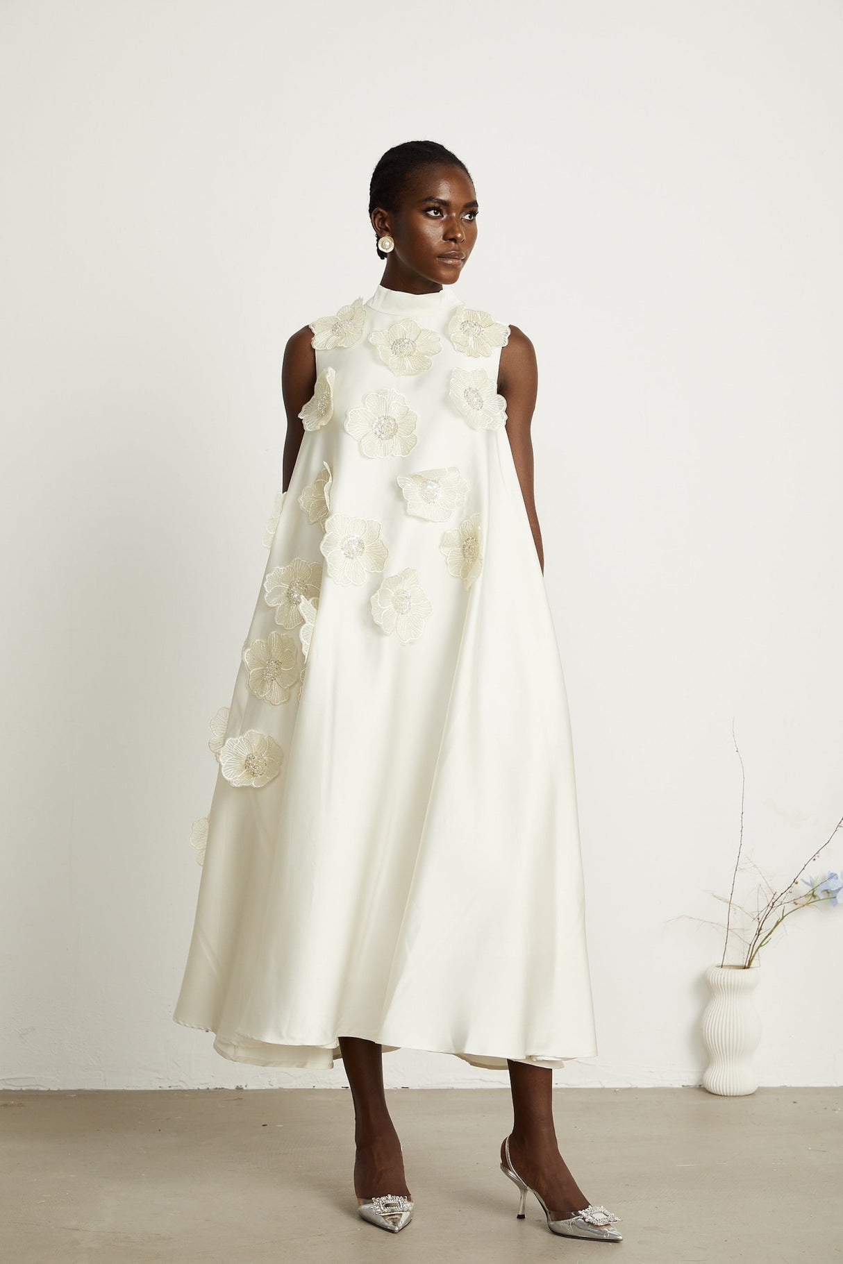 Zuri Floral Midi Dress Sleeveless Aline design with Beaded Appliqu in White