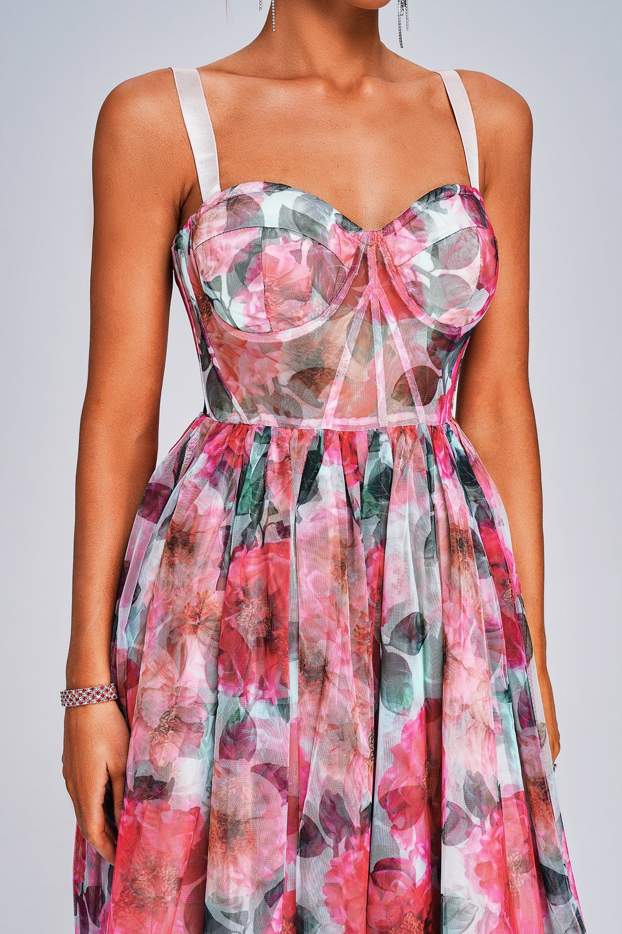Lexi Midi Dress - Sareza Floral Print - Sweetheart Neckline - Flowing Skirt - Sheer Detailing - Ideal For Any Occasion