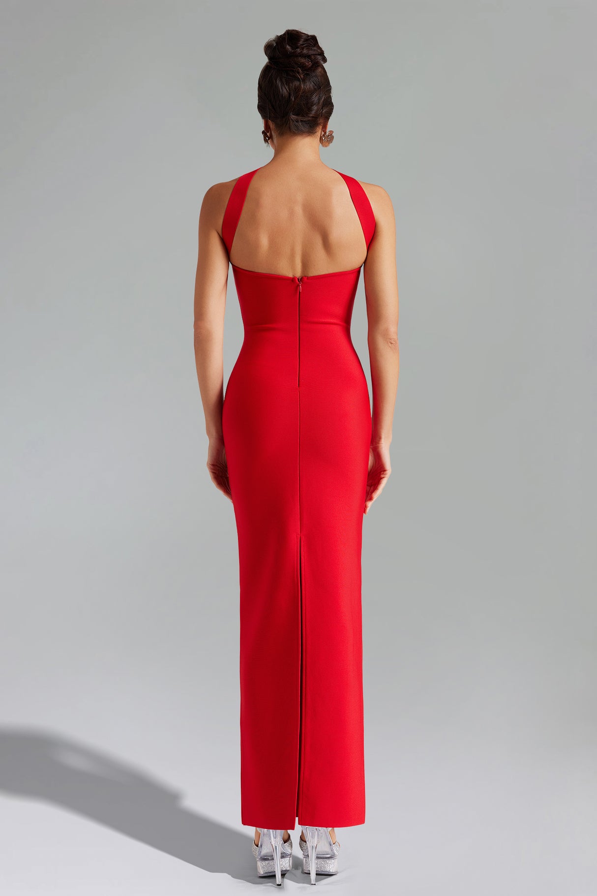 Maddalena Midi Dress - Form-Fitting Silhouette - Halter Neckline - Intricate Detailing - Floor-Length - Versatile For Any Occasion