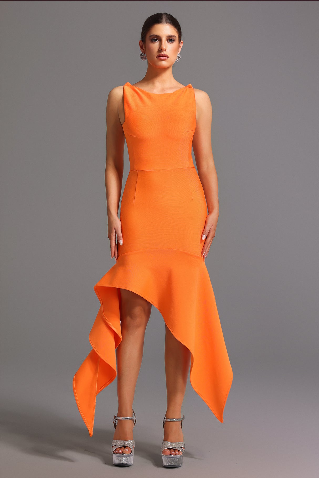 Milena Midi Dress - Sleek Silhouette - Asymmetrical Hem - Round Neckline - Comfortable Fit - Eye-Catching Color