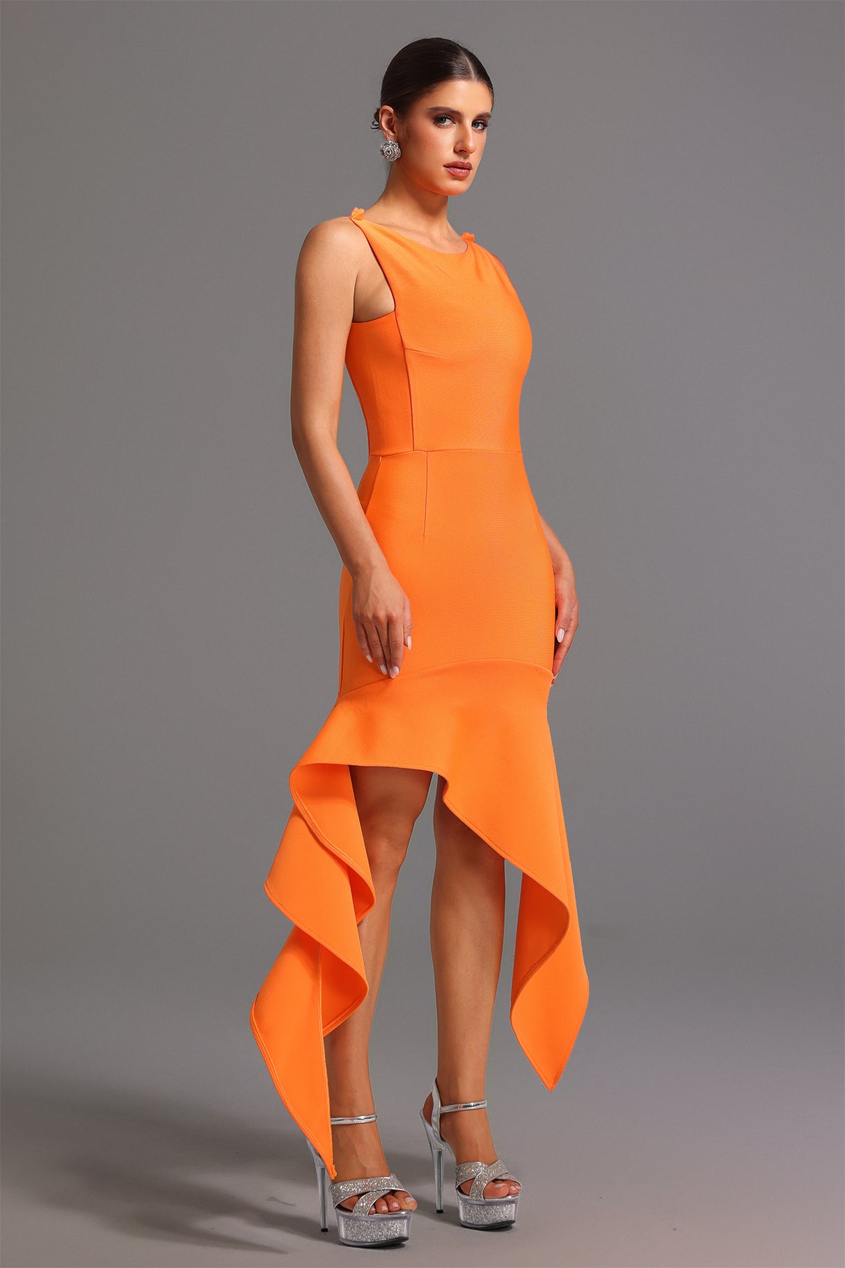 Milena Midi Dress - Sleek Silhouette - Asymmetrical Hem - Round Neckline - Comfortable Fit - Eye-Catching Color