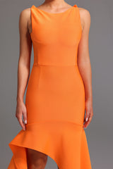 Milena Midi Dress - Sleek Silhouette - Asymmetrical Hem - Round Neckline - Comfortable Fit - Eye-Catching Color