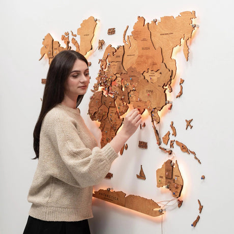 3D 3D LED Wooden World Map 3.0 Oak