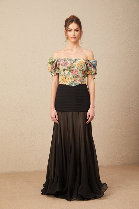 A cropped top with a floral print pattern in jacquard fabric named Constance