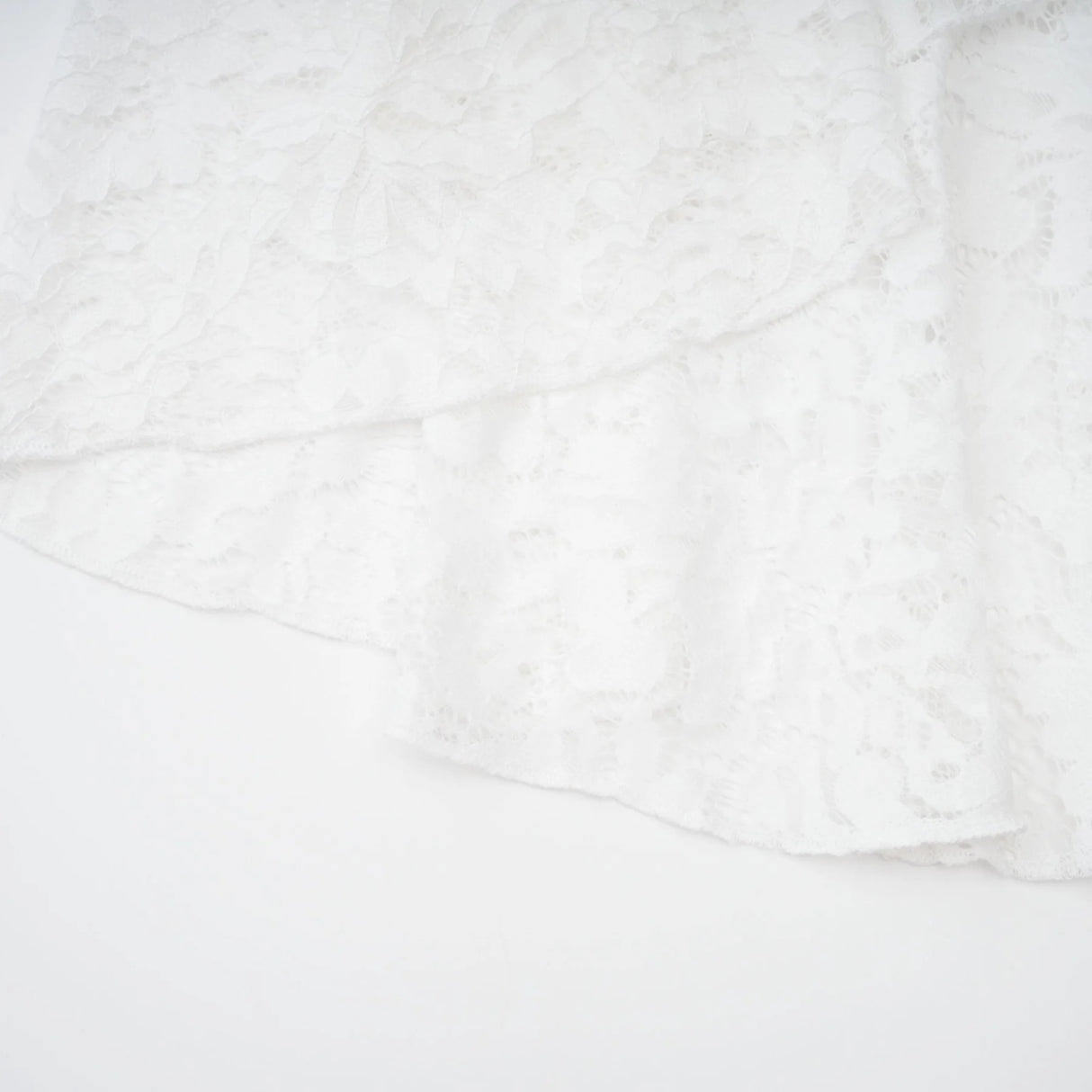 Abbie White Floral Lace Bustier Maxi Dress