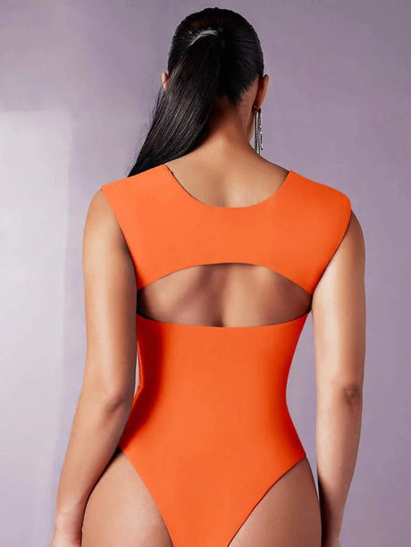 Adele Bodysuit - Elastic High Fit - Casual Style - Sleeveless - Heart Neckline - Details: Opening - Natural Waistline - Knitted Fabric