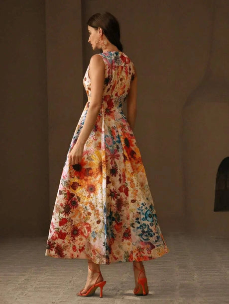 Alfreda Maxi Dress - Round Neck - High Waist - A Line - Boho Style - Floral Print